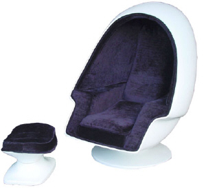  Chairs on Egg Pod Chair Retro Furniture Novelty Lounge Furniture Retro Novelty